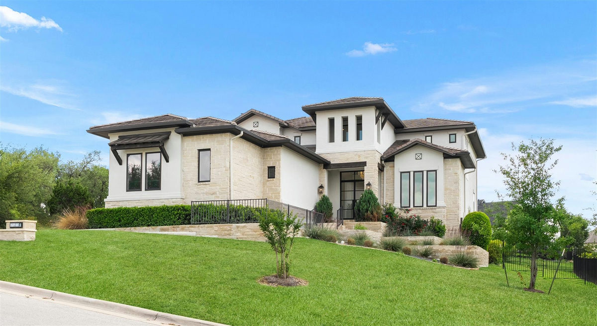 702 Serene Estates Dr — photo 2
