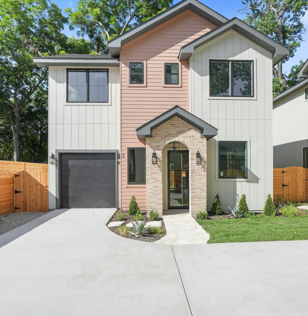3103 Garwood St #2 — exterior