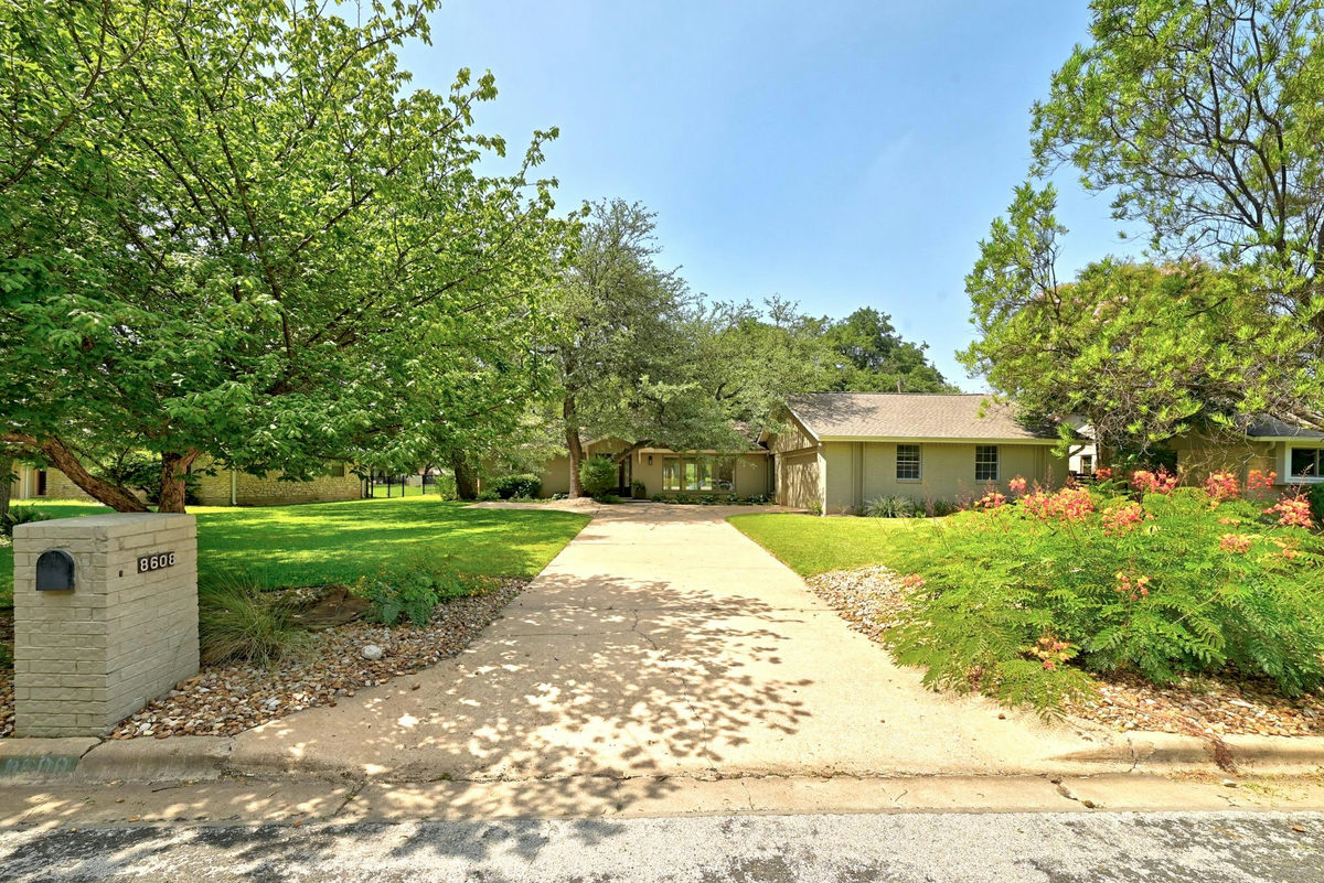 8608 Crest Ridge Cir — photo 5