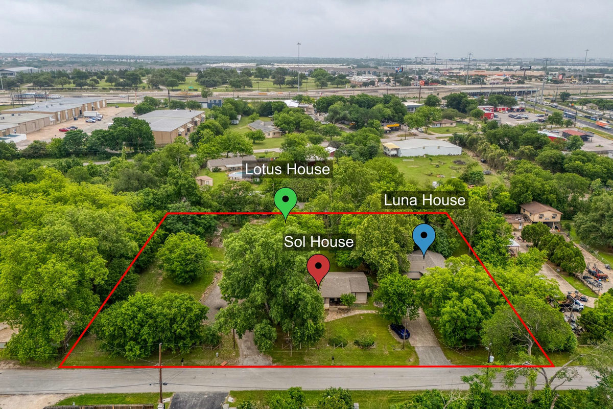 13805 Ann Pl — exterior
