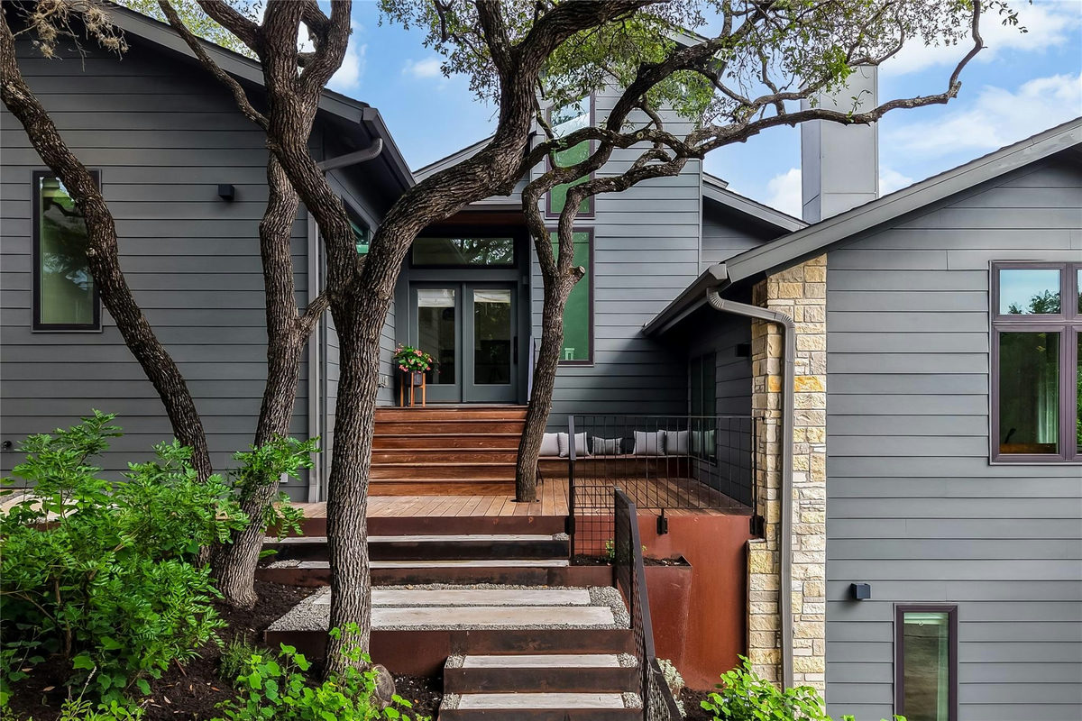 5801 Valley Cir — exterior