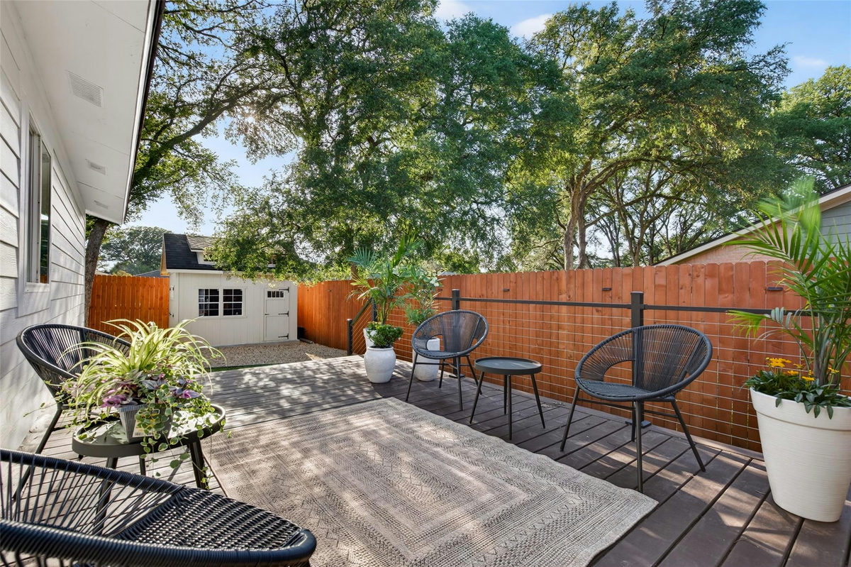 6806 Rearden Rd — photo 2