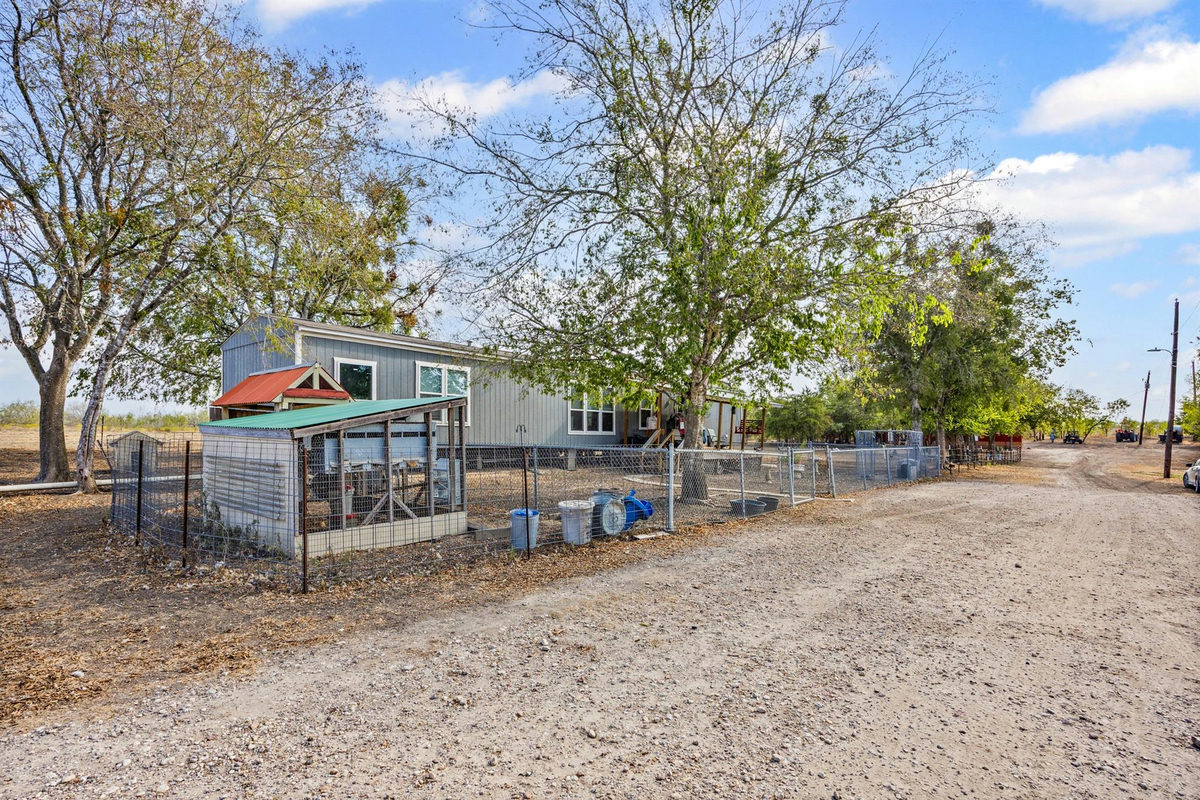 13800 Hokanson Rd — photo 4