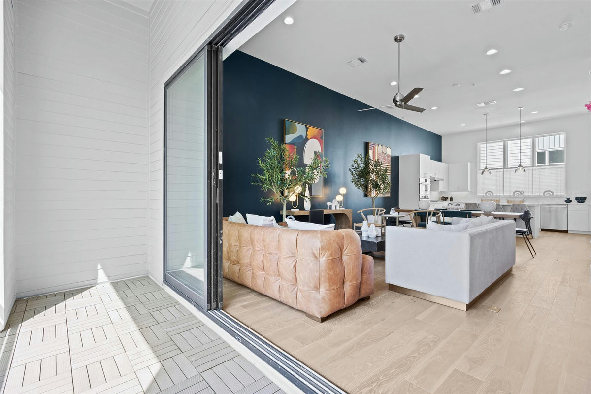2805 McCurdy St #6 — photo 3