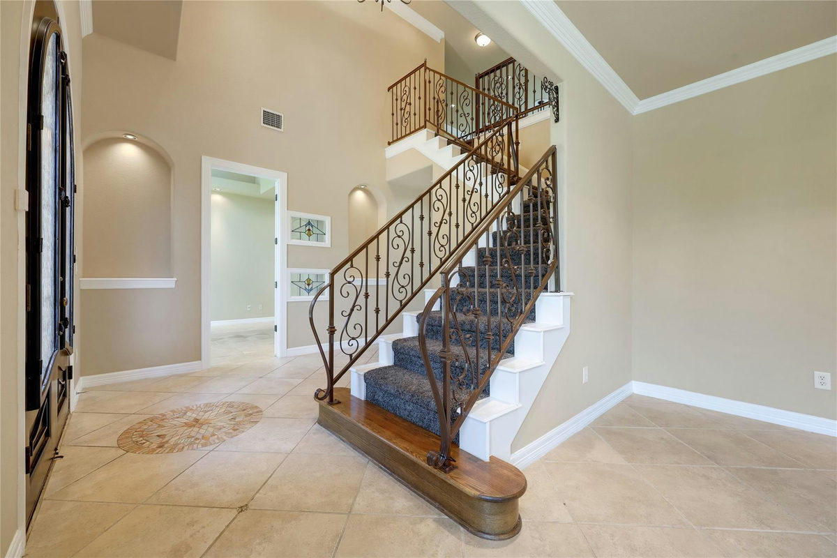 18007 Crystal Cv — photo 5