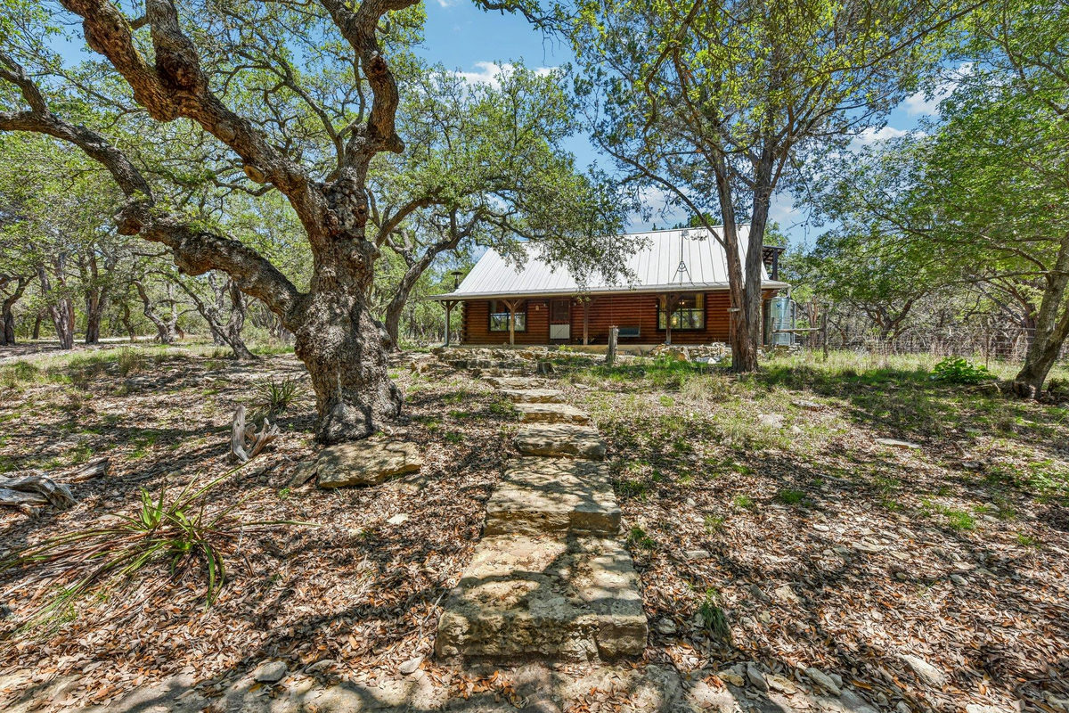 501 Oak Knob Dr — photo 2