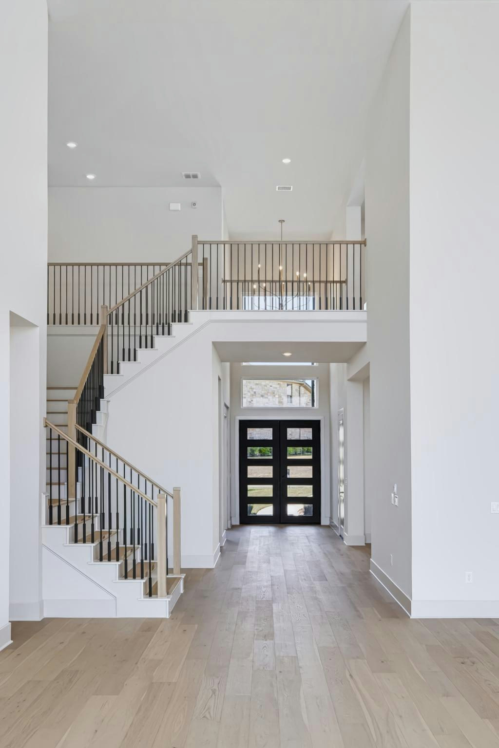 936 Bristol Creek Bnd — photo 4