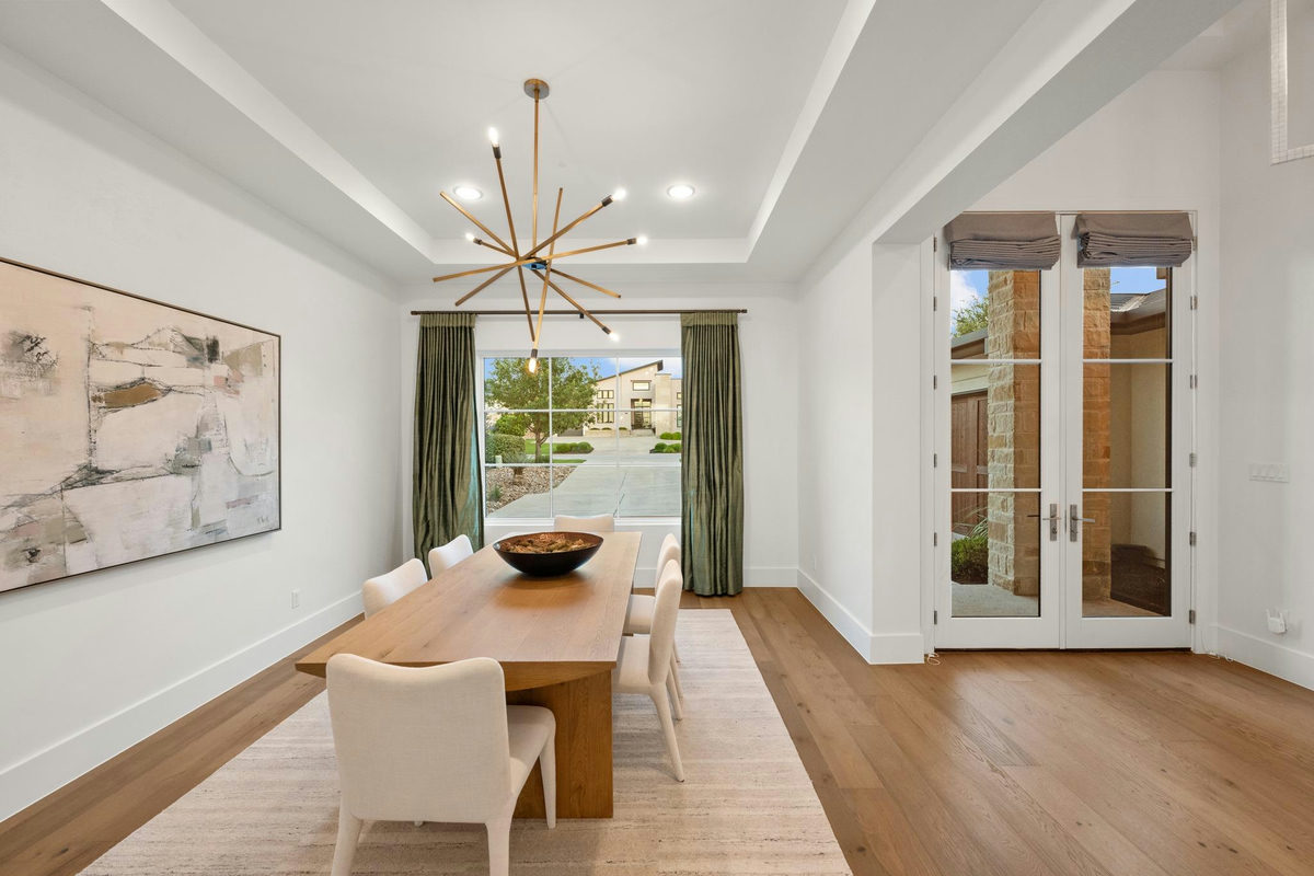 8312 Carranzo Dr — photo 4