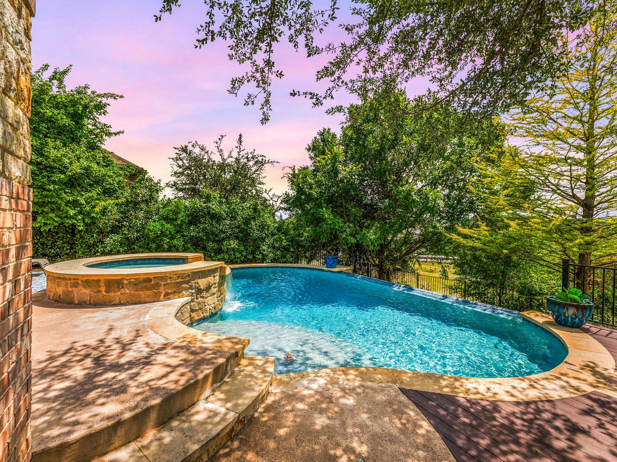 8808 Flycatcher Ct — photo 2