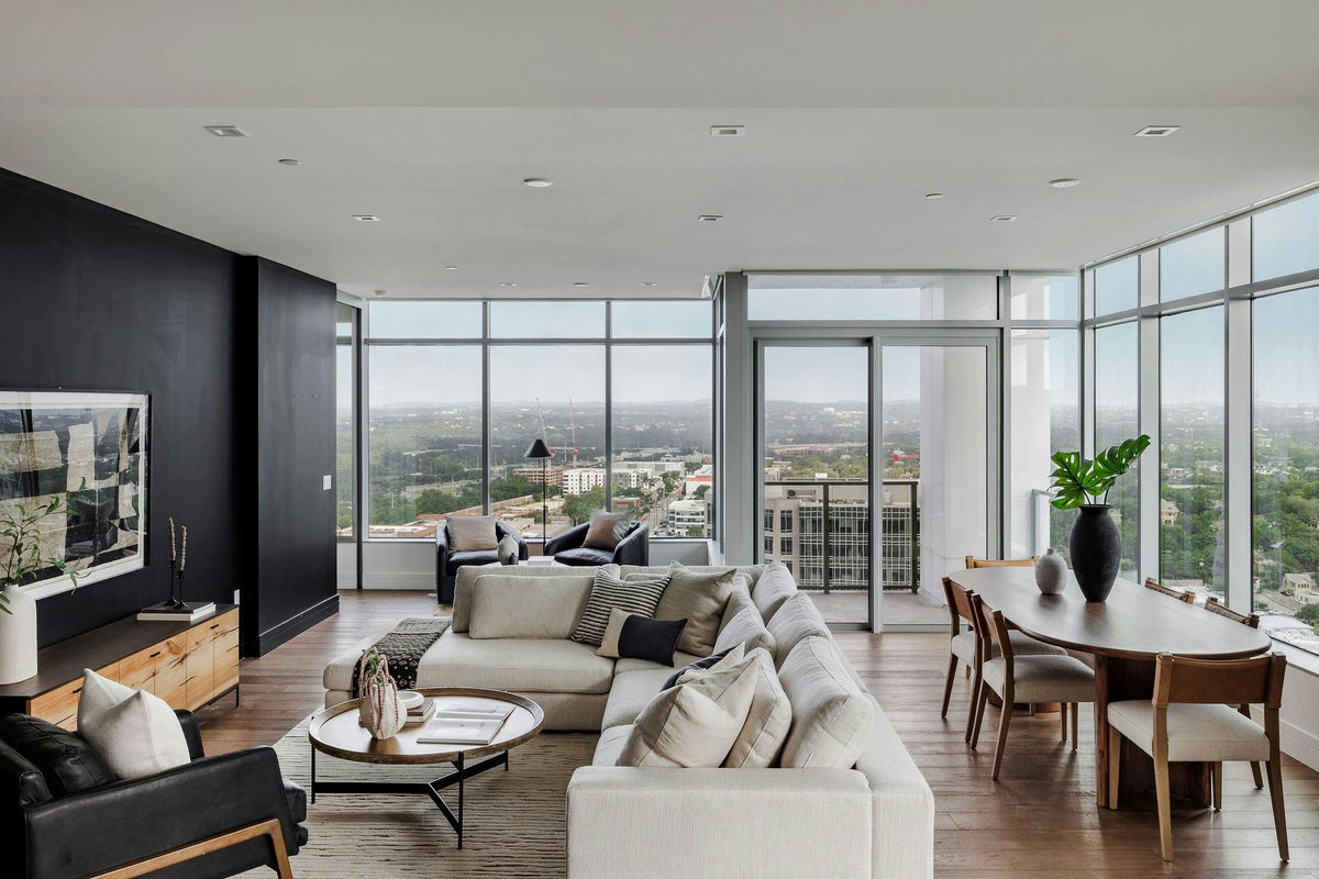 501 West Ave #2404 — exterior