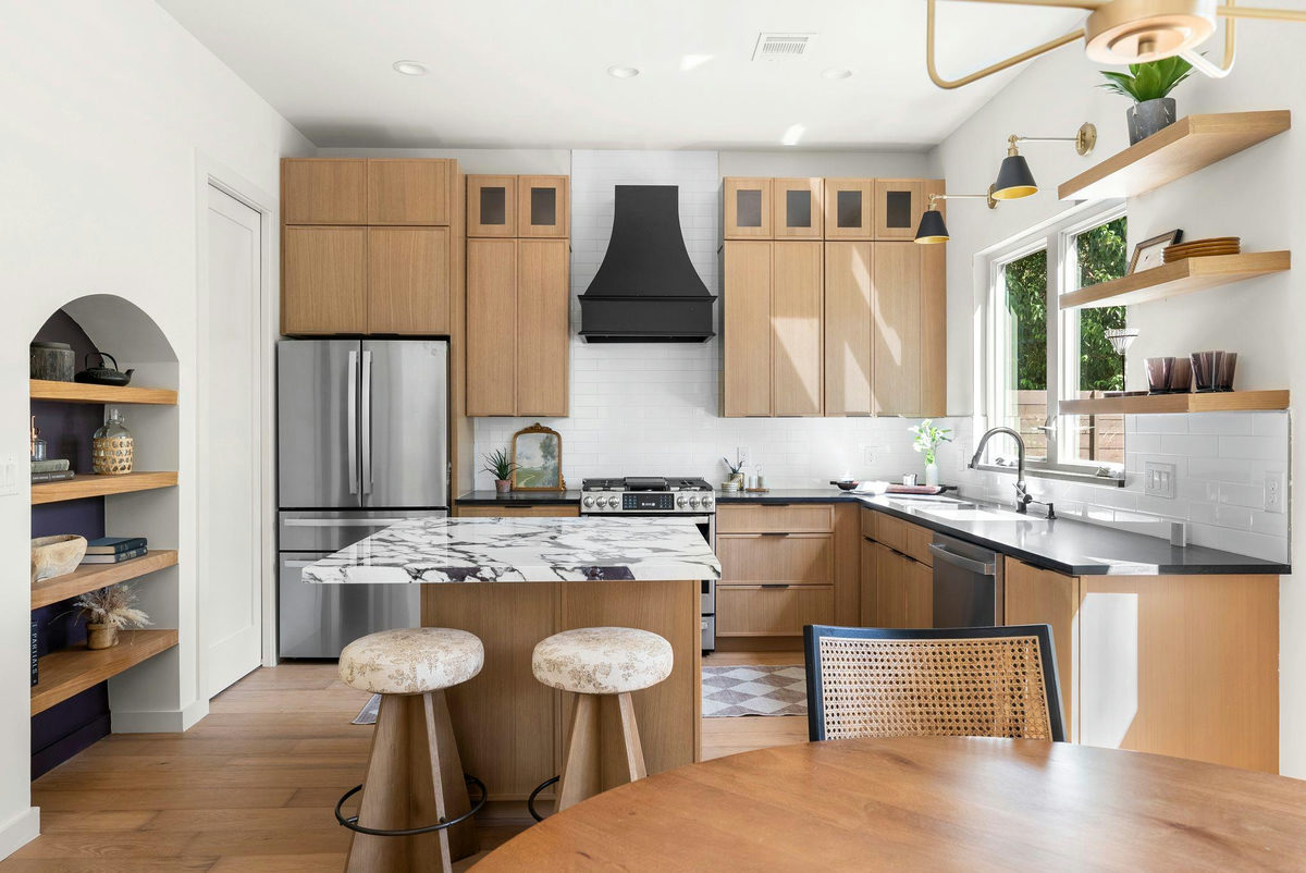 5607 Tura Ln #2 — exterior