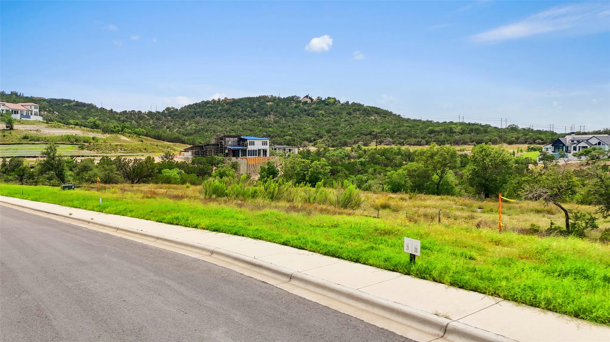 3506 Serene Hills Pass — photo 2