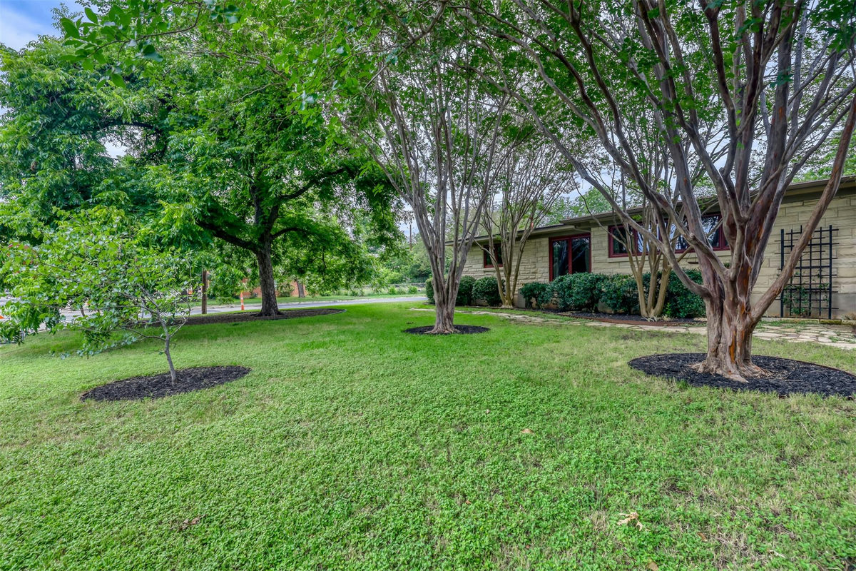 6011 Shoal Creek Blvd — photo 5