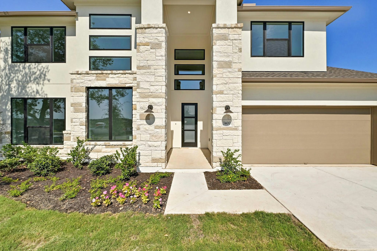 7400 Desert Needle Dr — photo 2