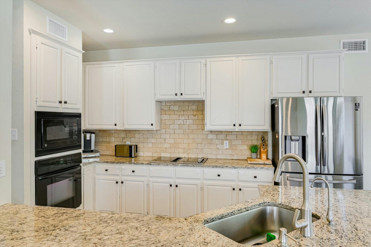 6804 Rain Creek Pkwy — photo 3