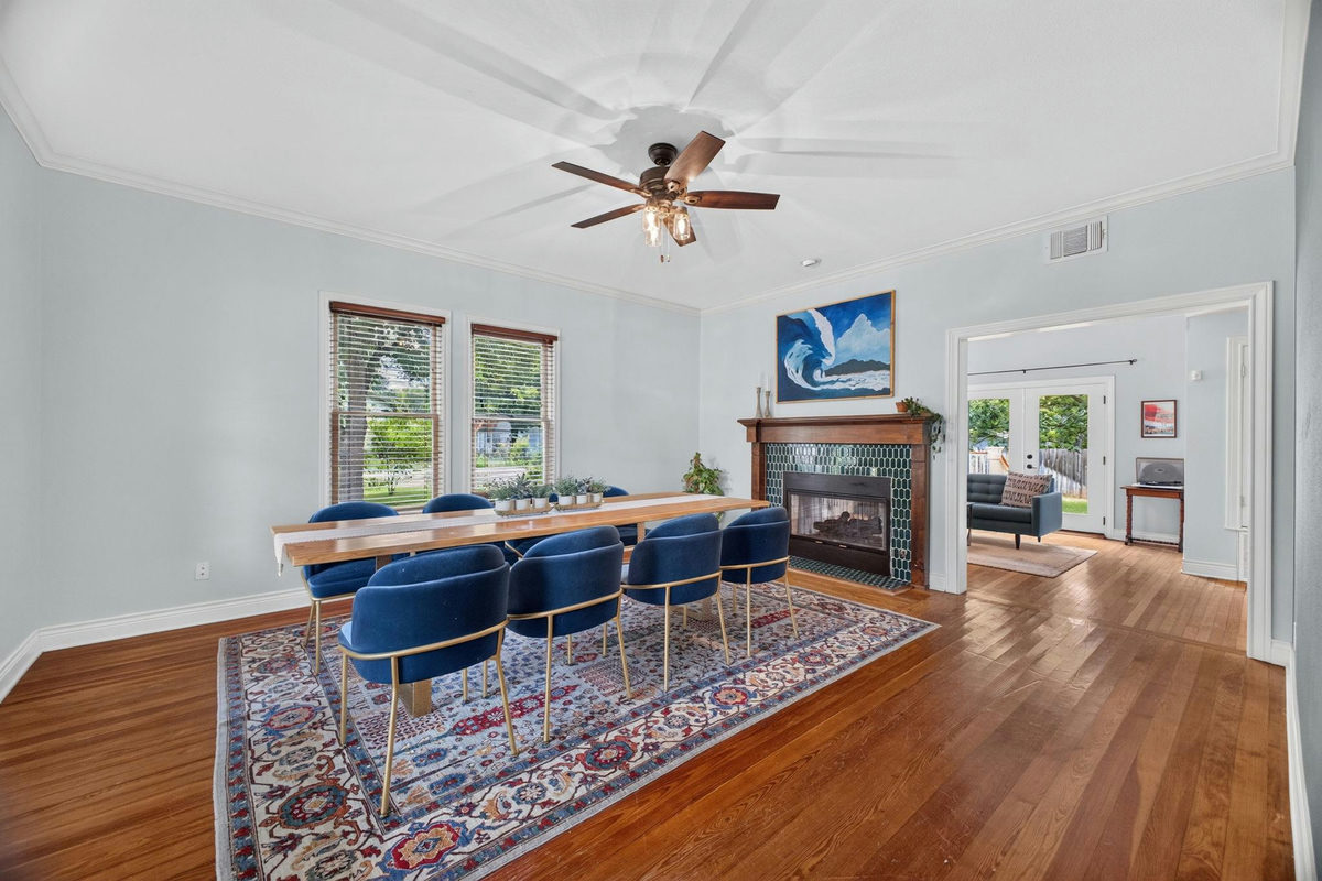 1104 E Liberty Ave — photo 4