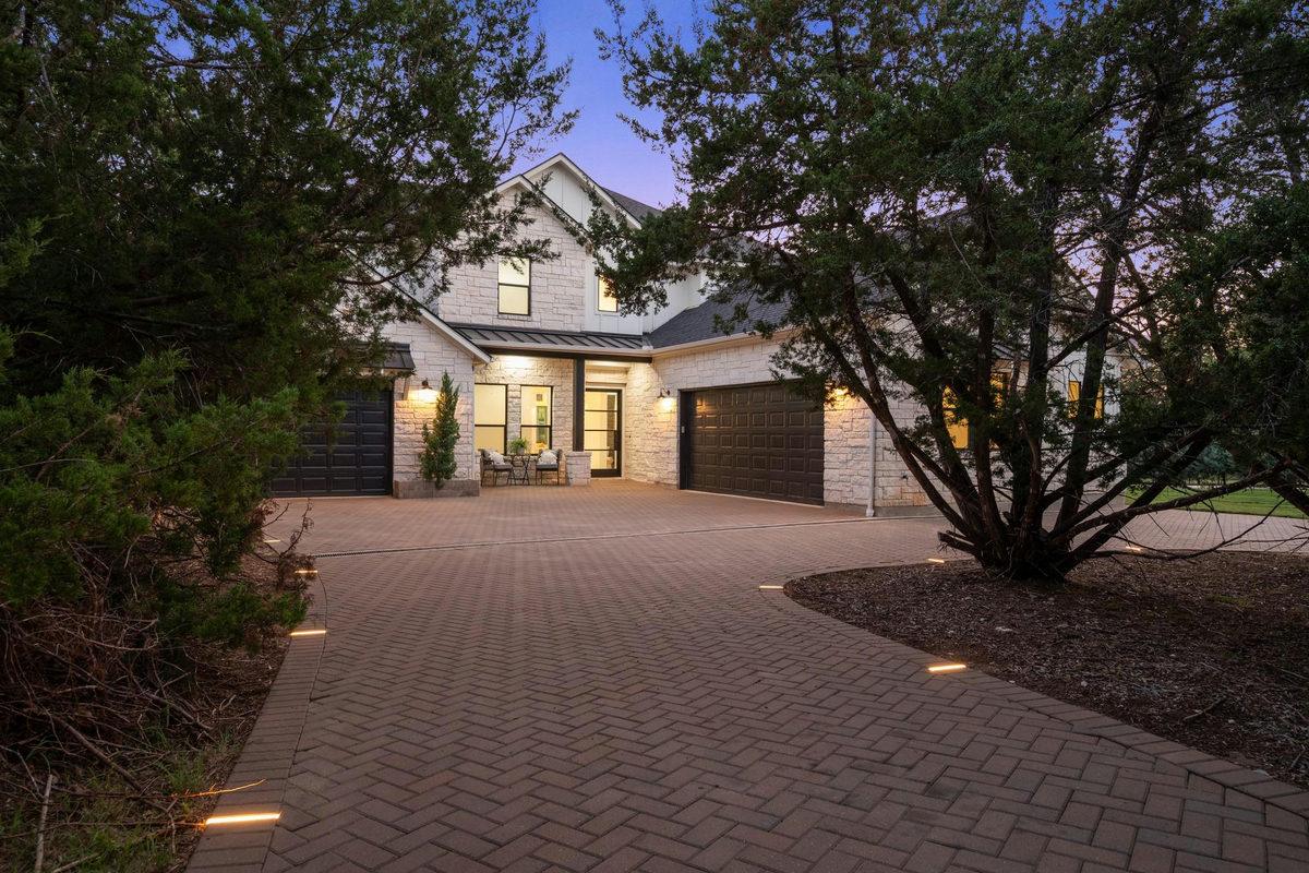 112 Davis Ln — photo 3