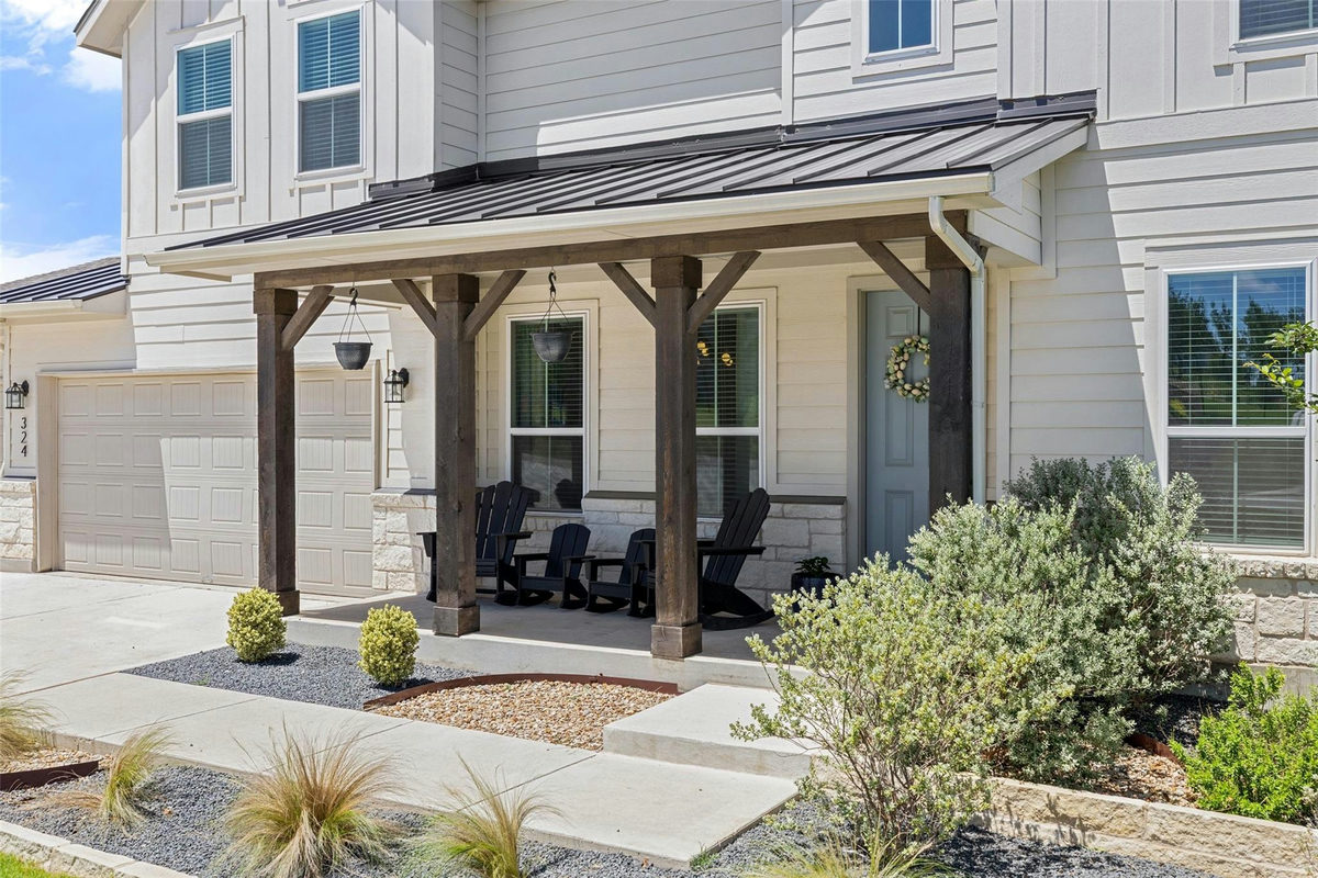 324 Cortaro Dr — photo 3