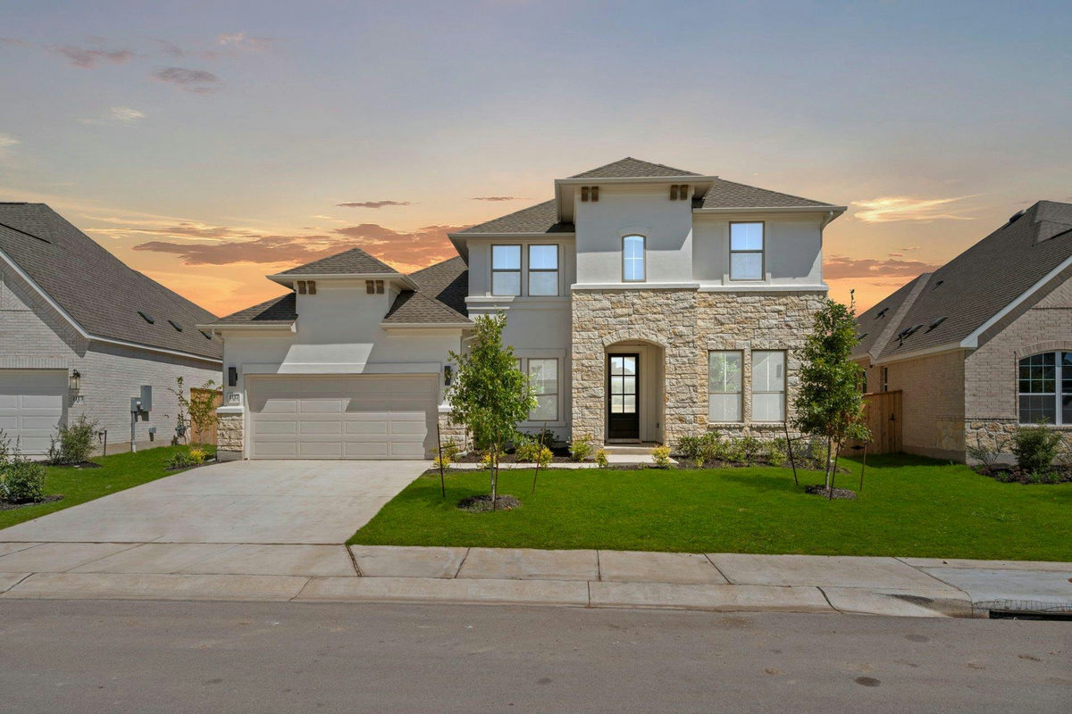 1117 Ellensburg Dr — exterior