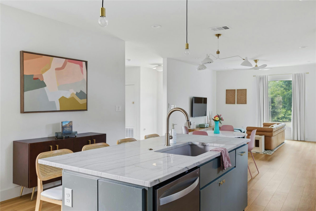 1001 Scenic Dr — photo 4