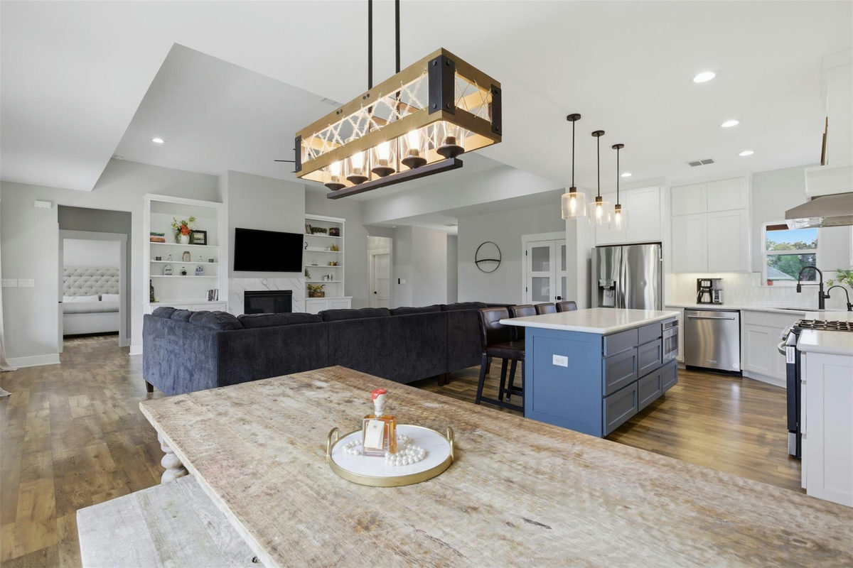 414 Wesley Ridge Dr — exterior