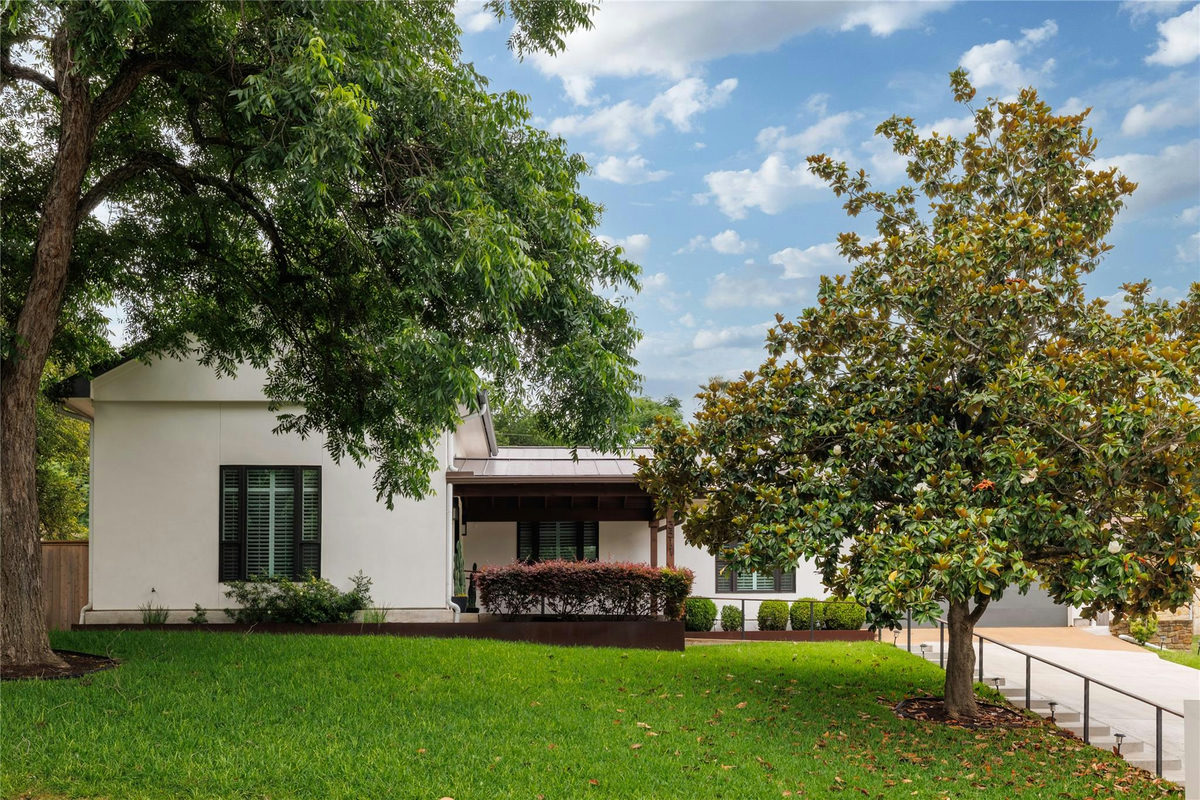 3511 Arrowhead Dr — exterior