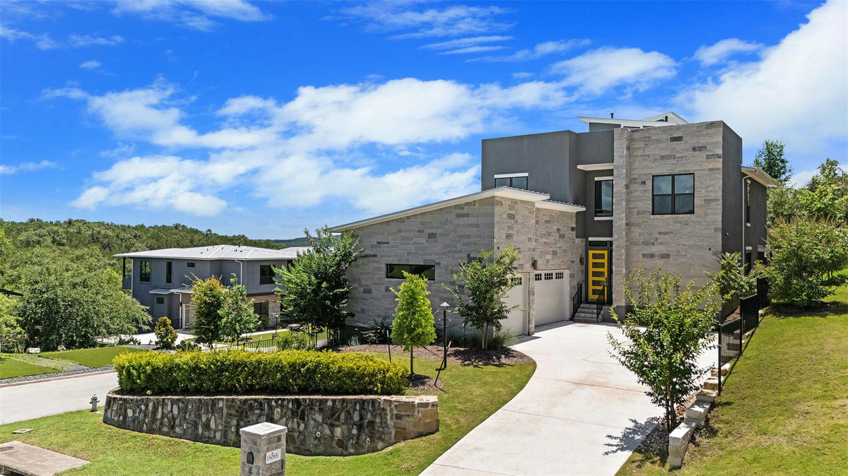 15085 Dorothy Dr — exterior