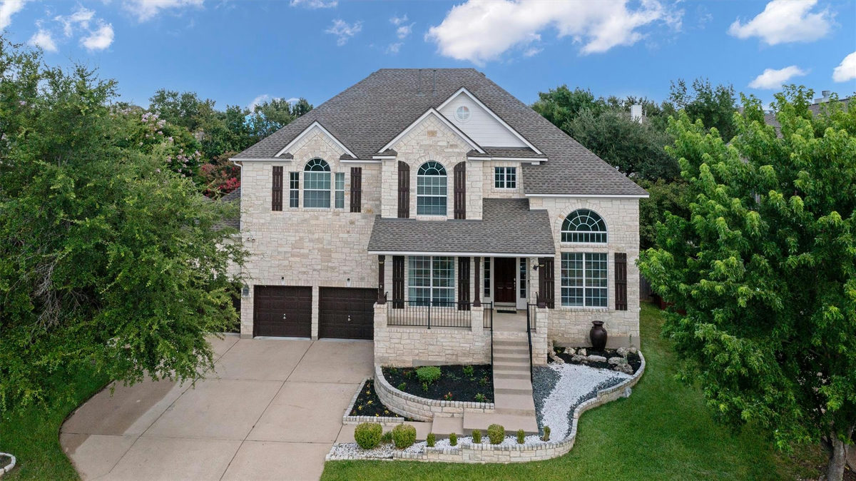 10521 Roy Butler Dr — photo 2