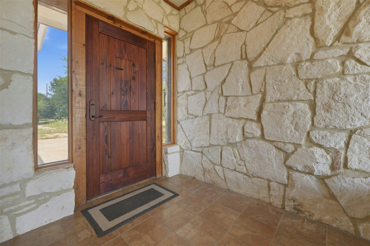 700 Skyline Ridge Lookout Dr — photo 4