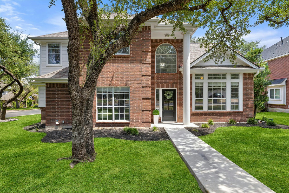10707 Beckwood Dr — exterior