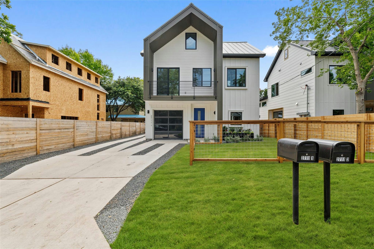 2711 Stacy Ln #1 — exterior
