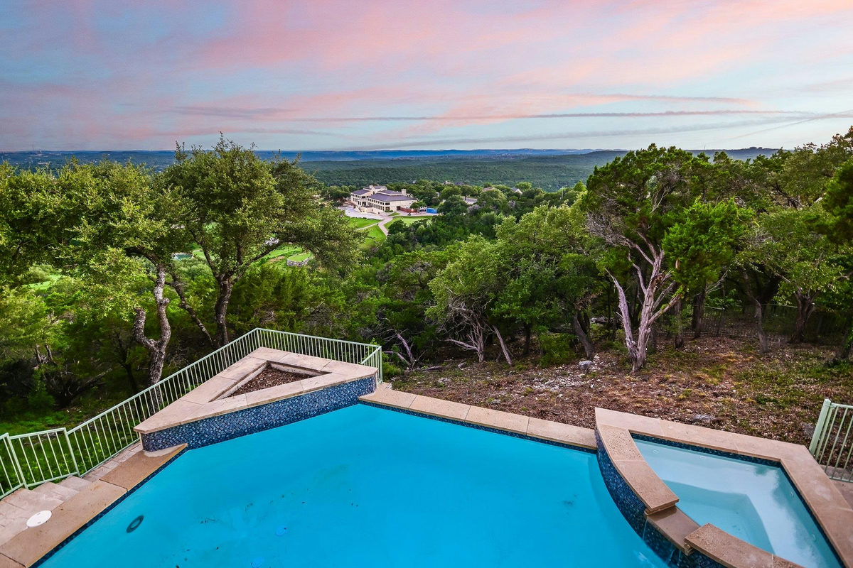 4501 Golf Vista Dr — photo 2