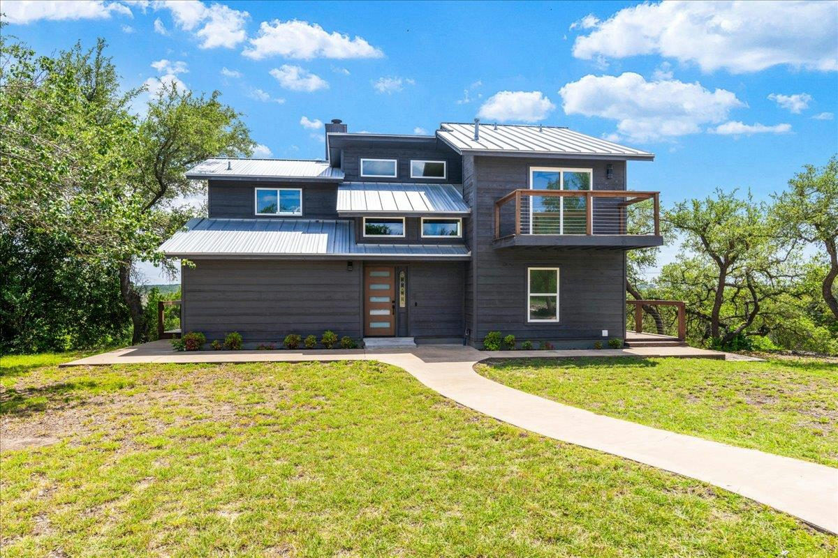 5203 Cueva Dr — photo 2