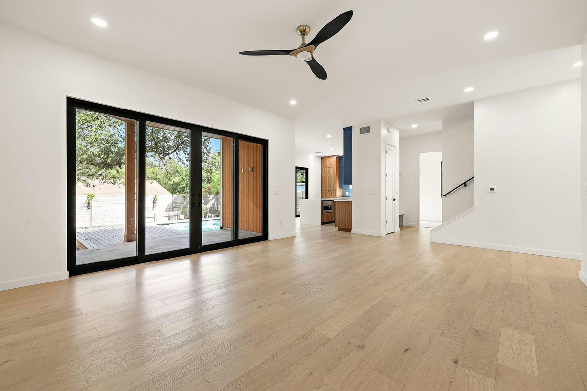 2316 Euclid Ave — photo 5