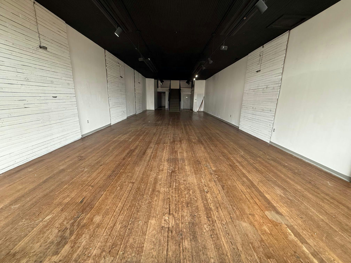 820 S Austin Ave — photo 3