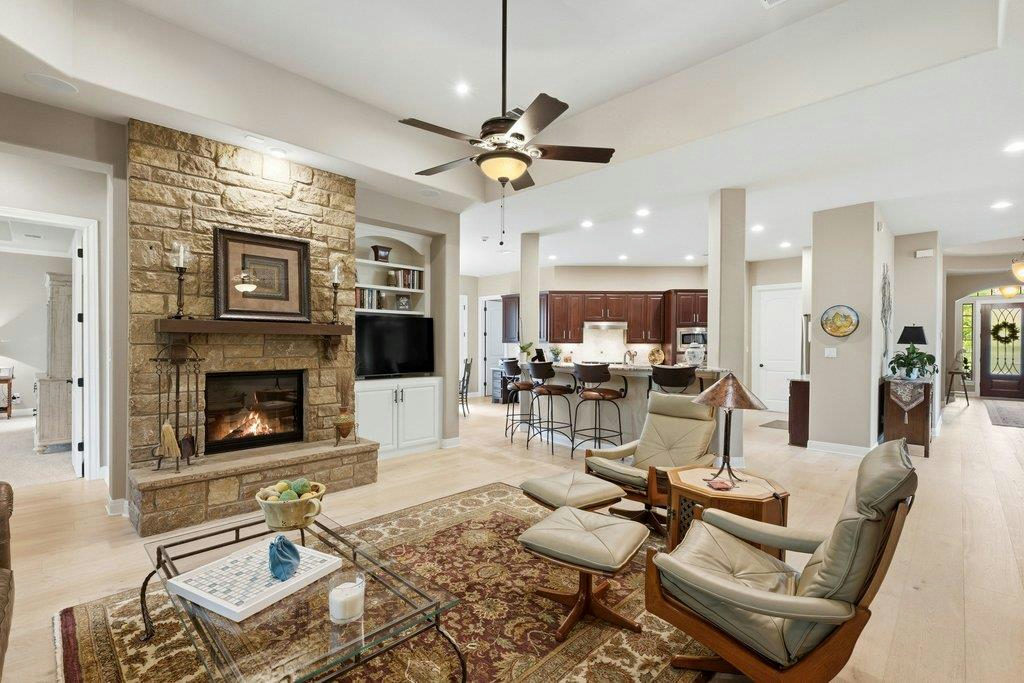 4020 Vail Dv — photo 4