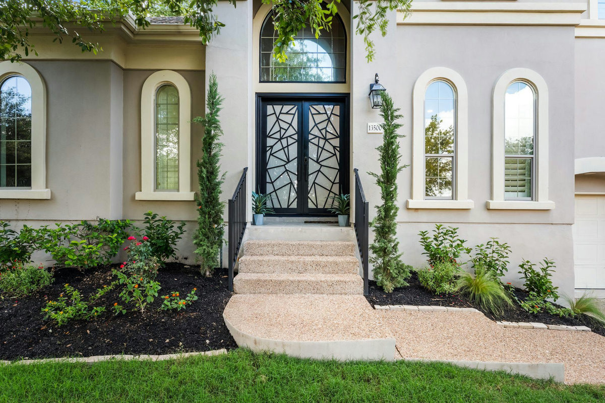 13500 Coleto Creek Trl — exterior