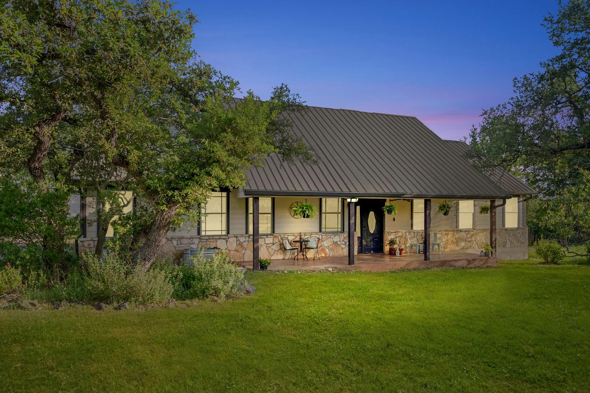 500 Deer Creek Dr — exterior