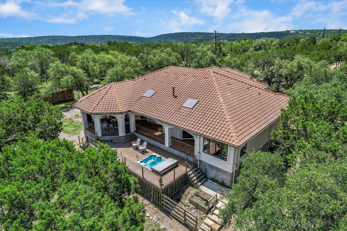 817 Woodcreek Ranch Rd — photo 2