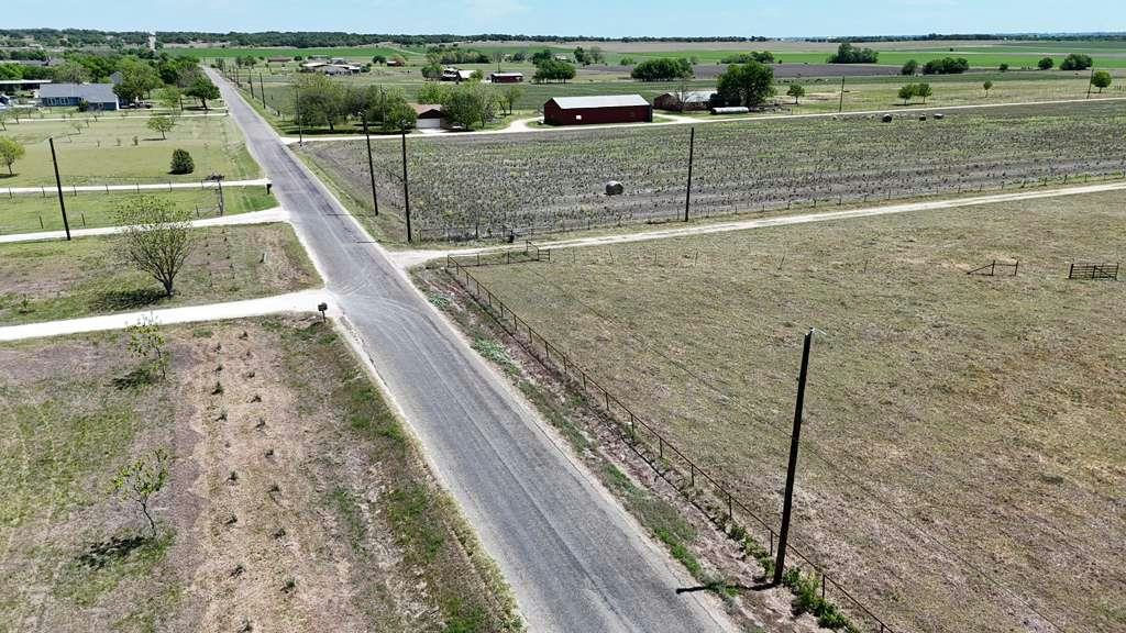 900 County Rd 124 — photo 2