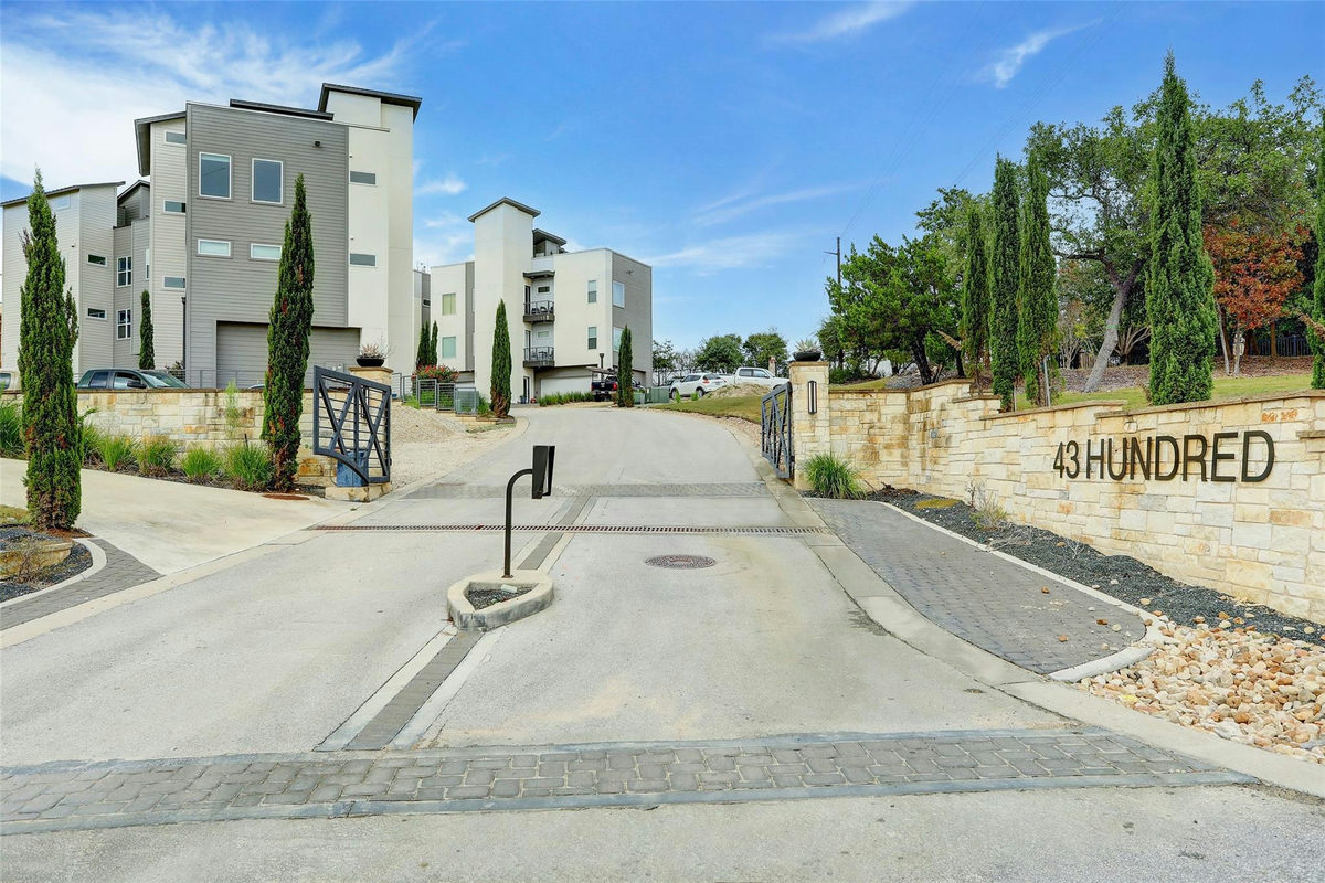 4300 Mansfield Dam Rd #1221 — exterior