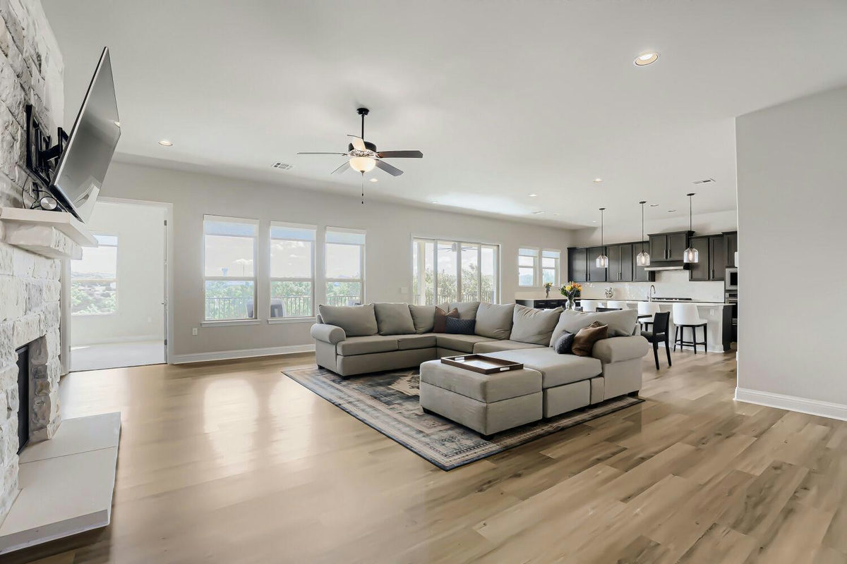 2429 Costa Del Sol Dr — photo 4