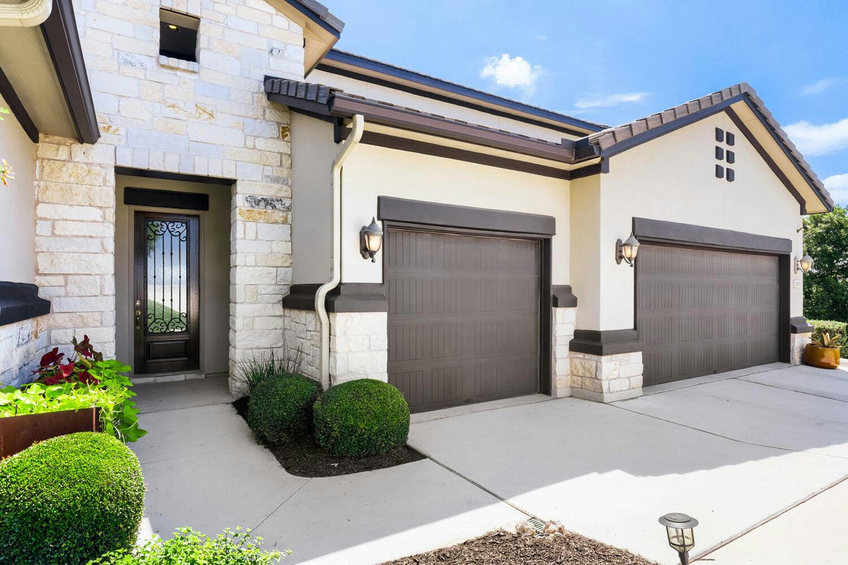 2429 Costa Del Sol Dr — exterior
