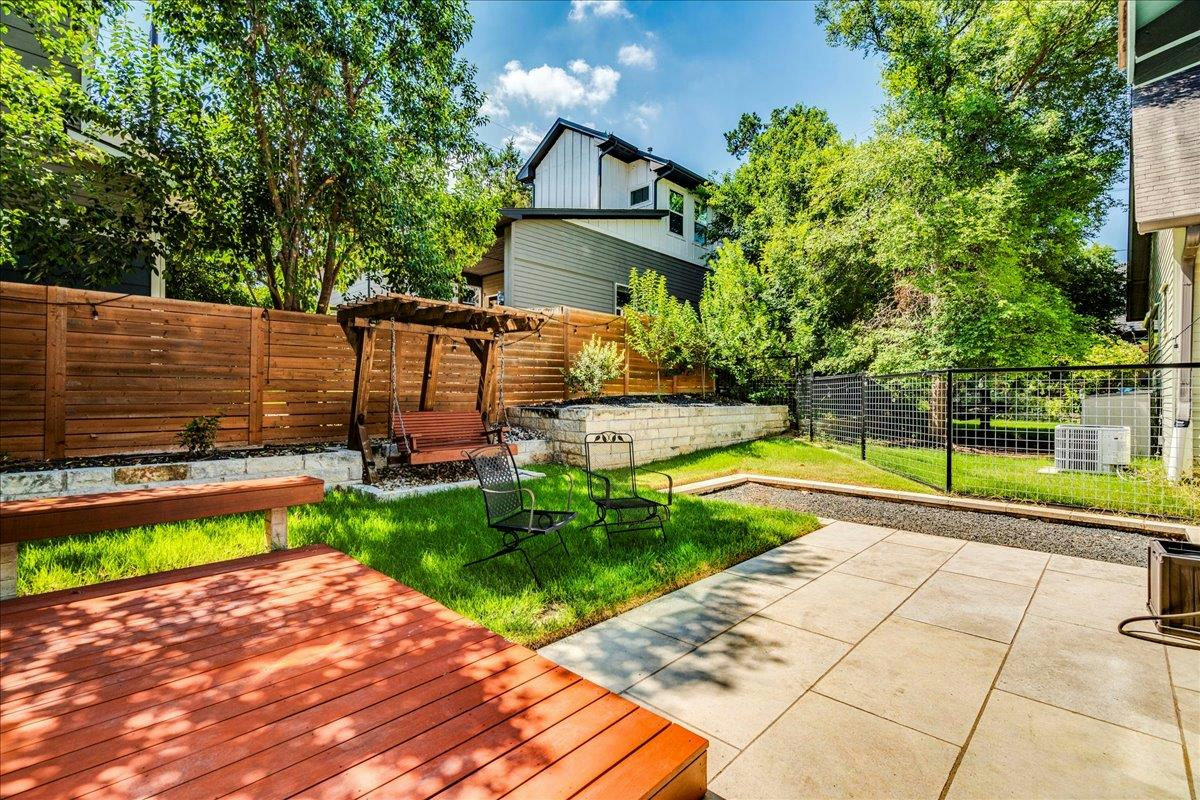 3505 Villa Ct #11 — photo 2