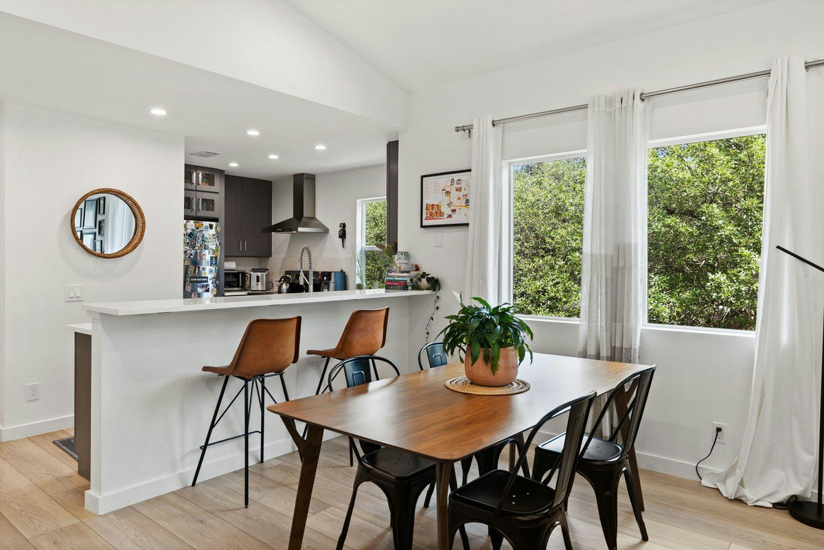 1803 Bouldin Ave — photo 5