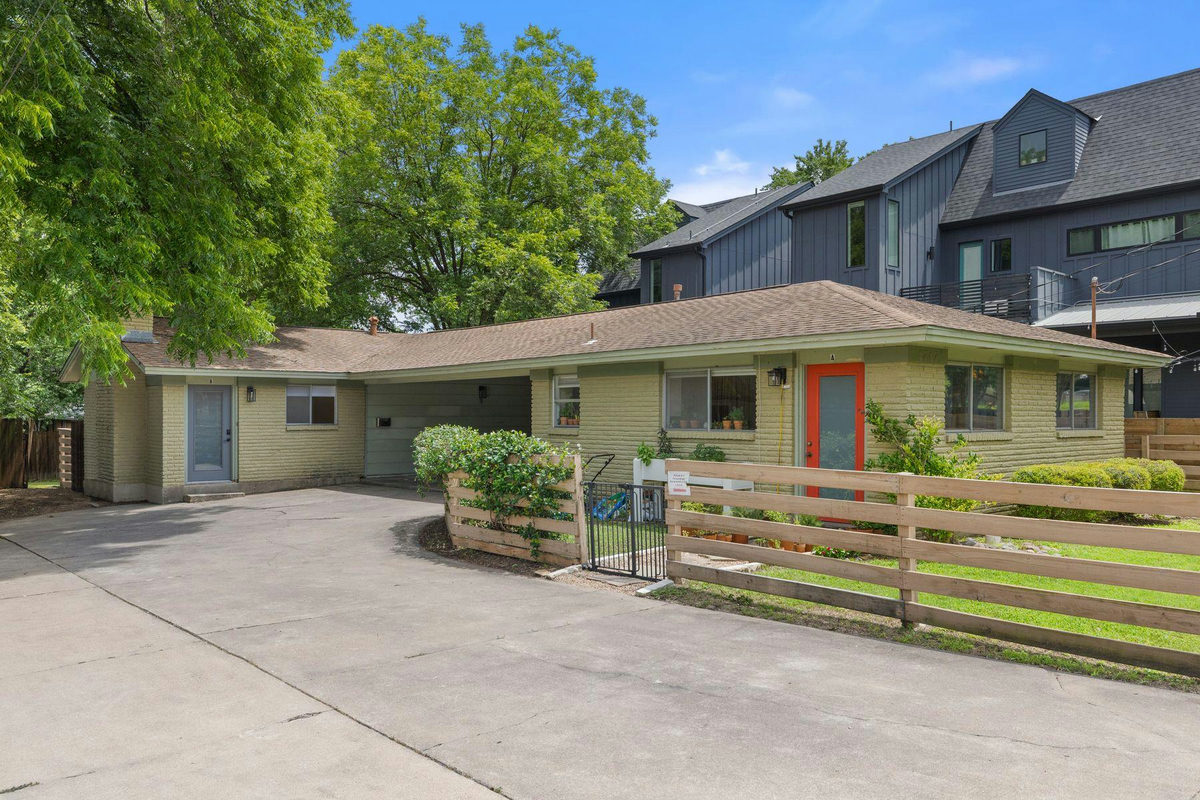 1717 Bluebonnet Ln — photo 2