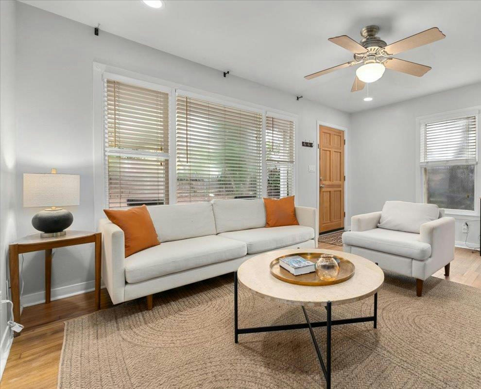 2113 Thornton Rd — photo 4