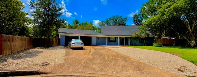 7303 Whispering Creek Cir #A & B — photo 2