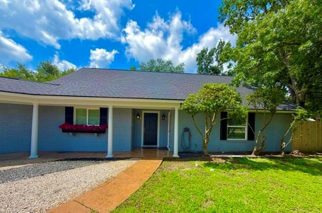 7303 Whispering Creek Cir #A & B — exterior