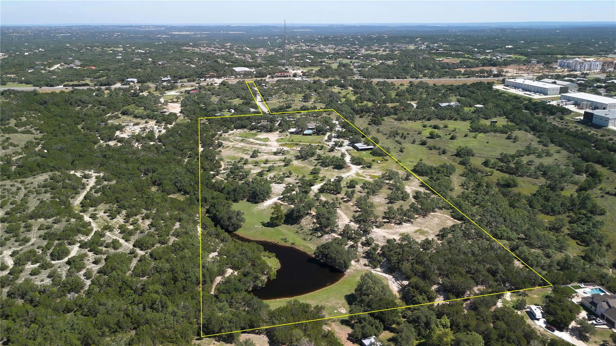 110 Longhorn Ln — photo 2